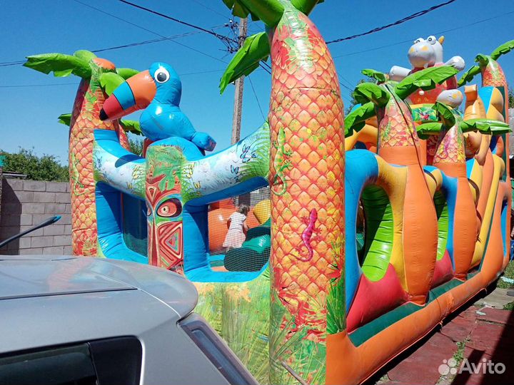 Детский надувной батут бу