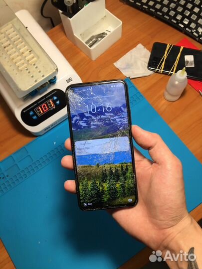 Замена стекла дисплея Huawei/honor