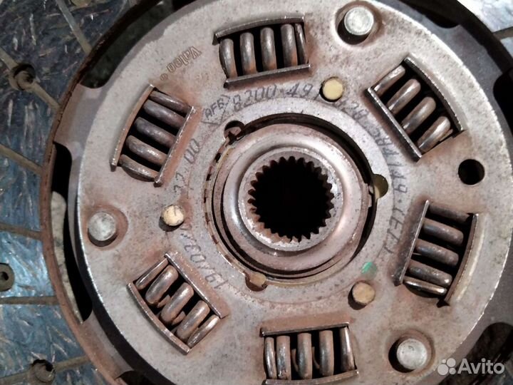 Сцепление Рено Логан 1.6