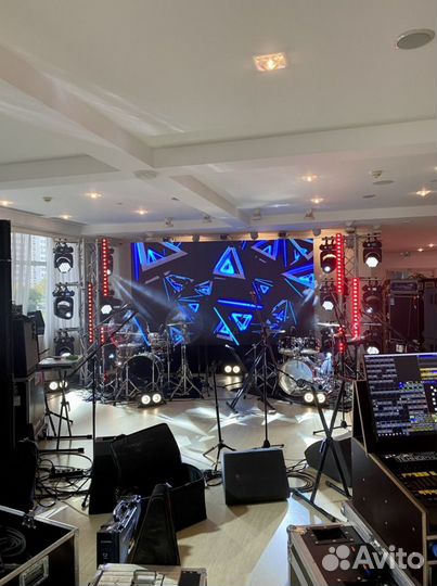 Светодиодный экран на свадьбу / мероприятие