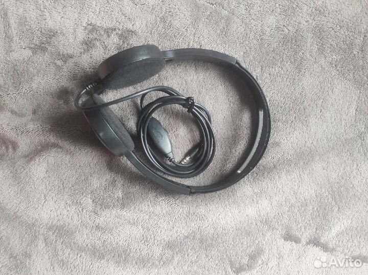 Игровые наушники