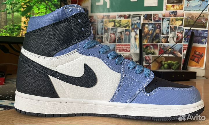 Кроссовки Nike Air Jordan 1