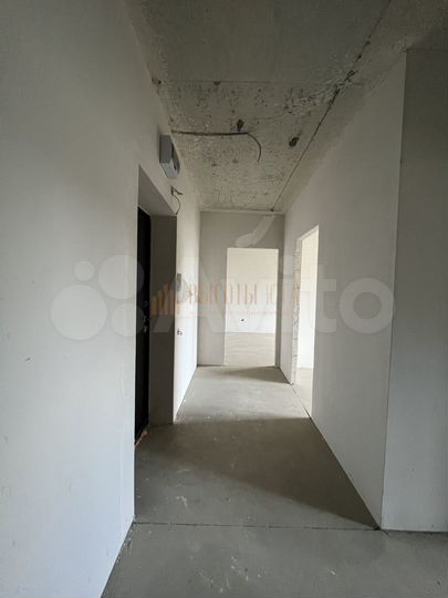 2-к. квартира, 56,1 м², 1/9 эт.