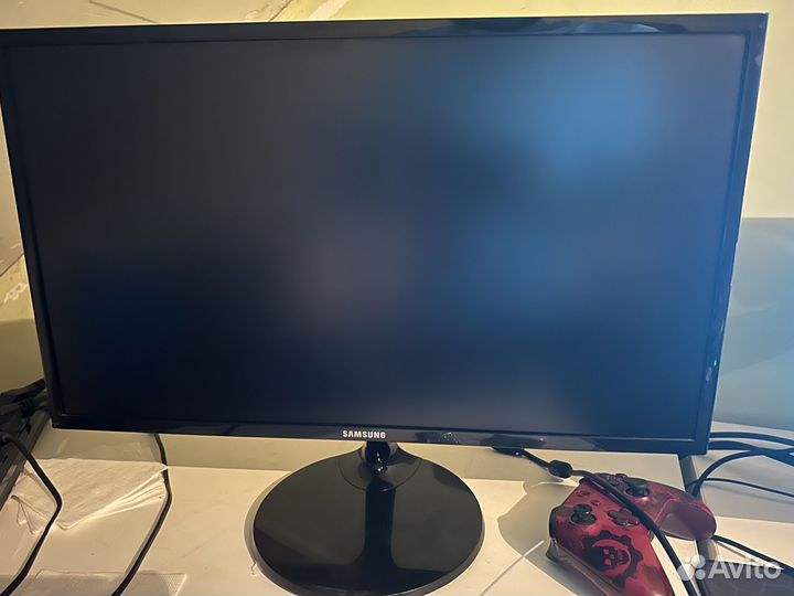 Монитор Samsung 24 S24F354FHI