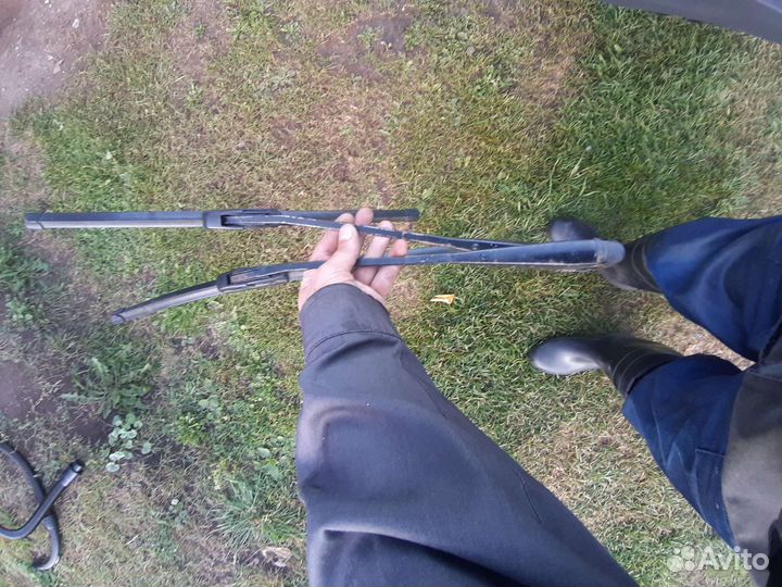 Дворники в сборе