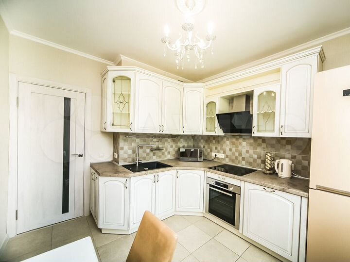 2-к. квартира, 54 м², 6/12 эт.