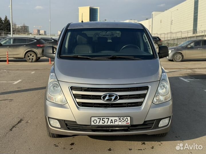 Аренда минивэна hyundai Grand Starex H-1