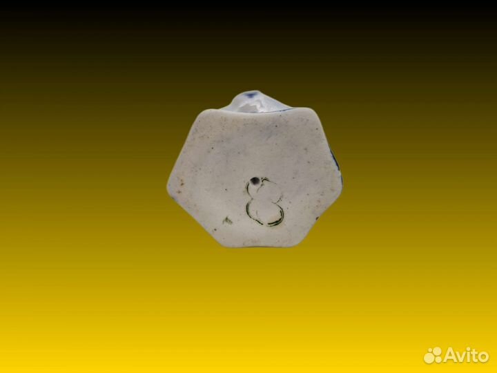 П.3395 Статуэтка 