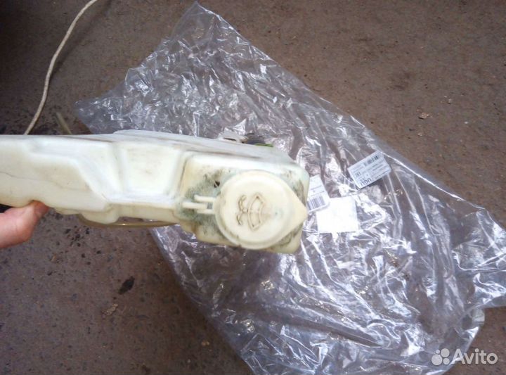 Бачек для омывание стекл, Great wall safe