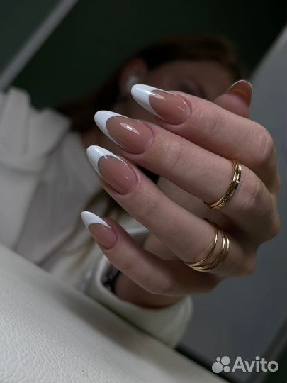 Маникюр на дому