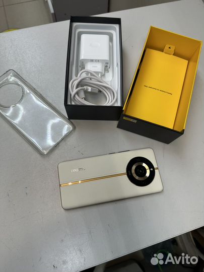 Телефон Realme 11 Pro 5G