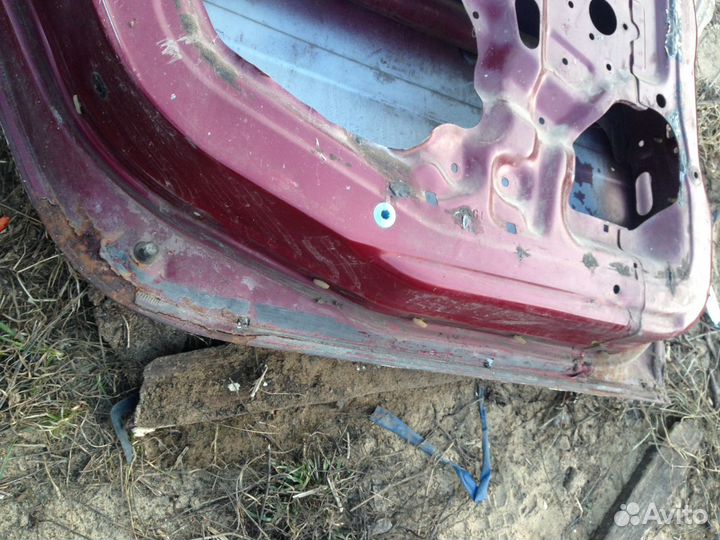 Дверь задняя левая Galant 7