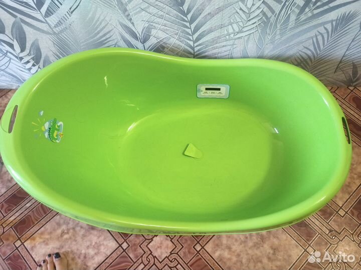 Ванночка для купания с термометром
