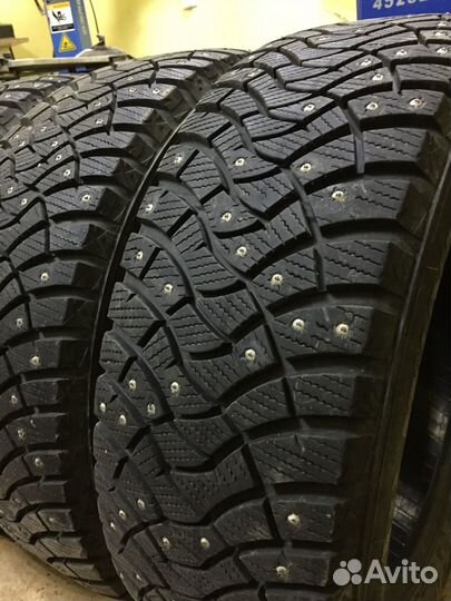 Dunlop GrandTrek Ice 03 225/60 R18 104T