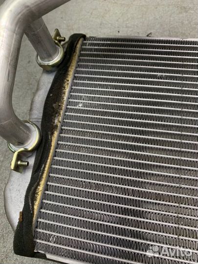 Радиатор печки Mitsubishi Carisma седан 1.6 4G92