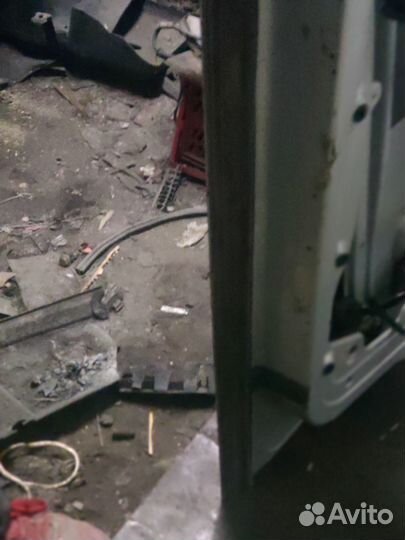 Дверь передняя правая golf 4 / bora / jetta