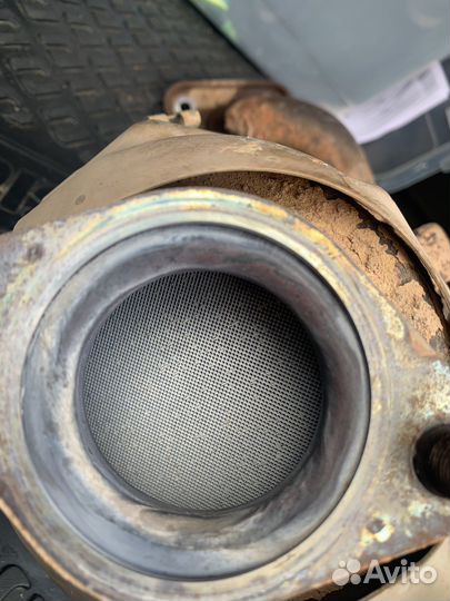 Выпускной коллектор с катализатором