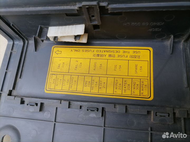 Накладка порога угол внутр. Kia Sephia 1993-1997