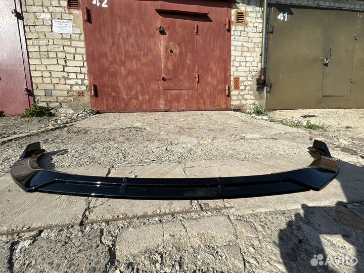 Губа на mercedes w205