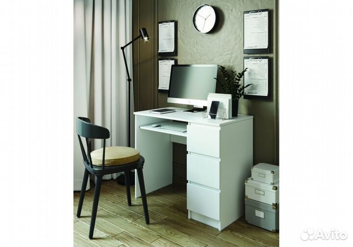 Компьютерный стол Мадера смп 90х50х77 правый лдсп белый