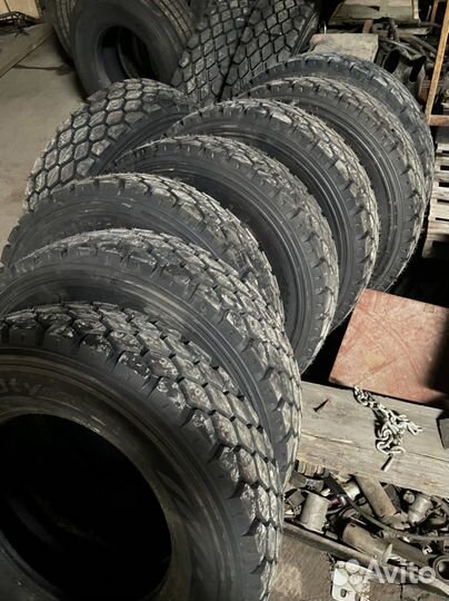 R22.5 Redtyre RT-1260 225/100, PCD 10x112 DIA 14