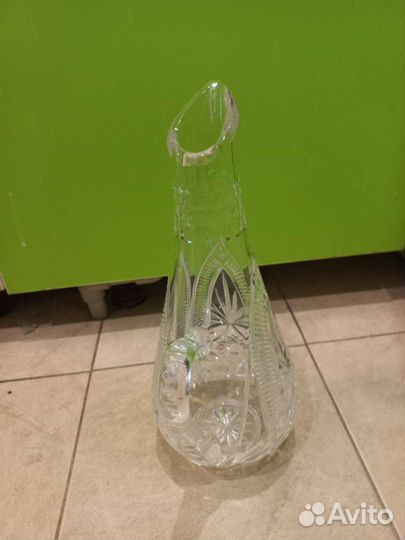 Хрустальный кувшин
