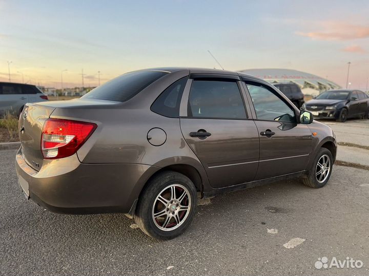 LADA Granta 1.6 AT, 2013, 168 000 км