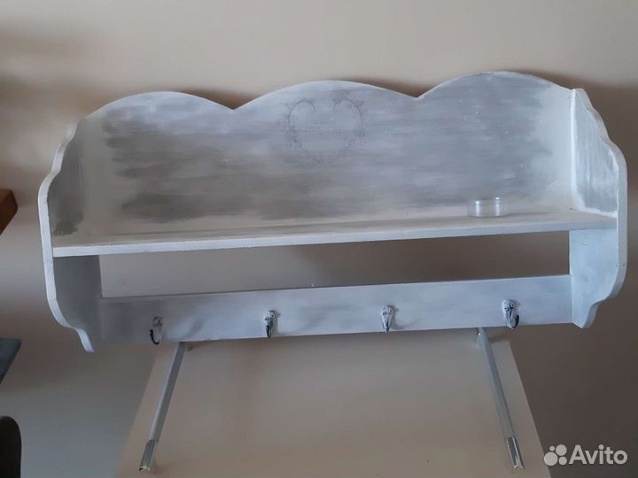 Полочка настенная деревянная уютерра