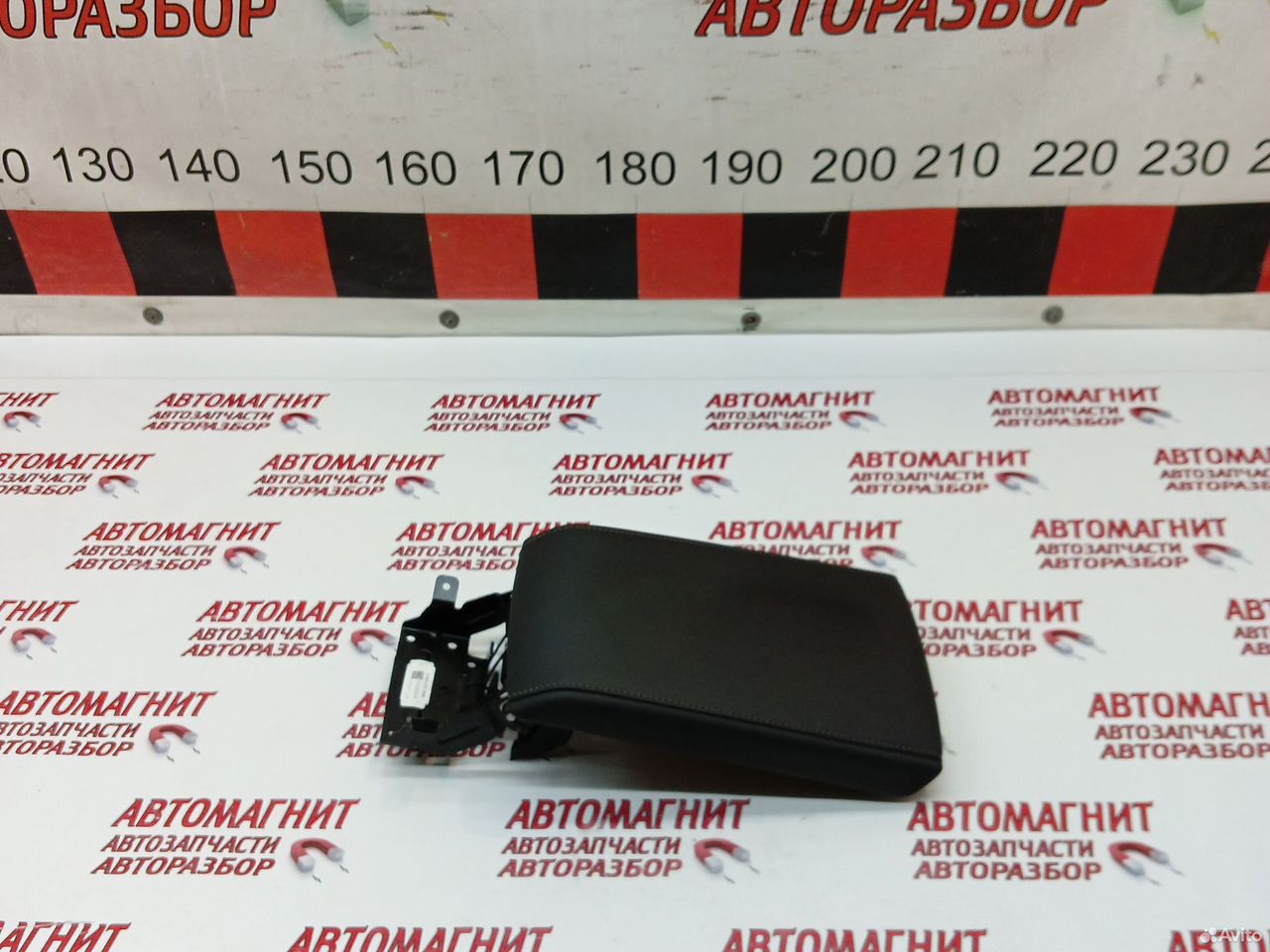 Крышка подлокотника Омода С5