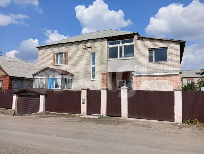 Дом 151,8 м² на участке 8,9 сот.