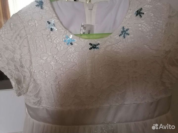 Платье для девочки новогоднее