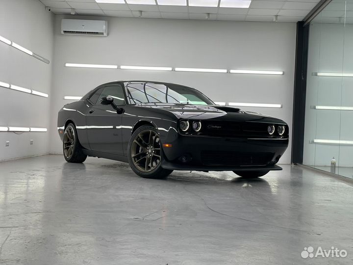 Dodge Challenger, 2021