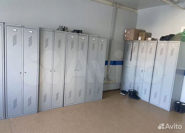 Шкаф металлический кабинка для раздевалки