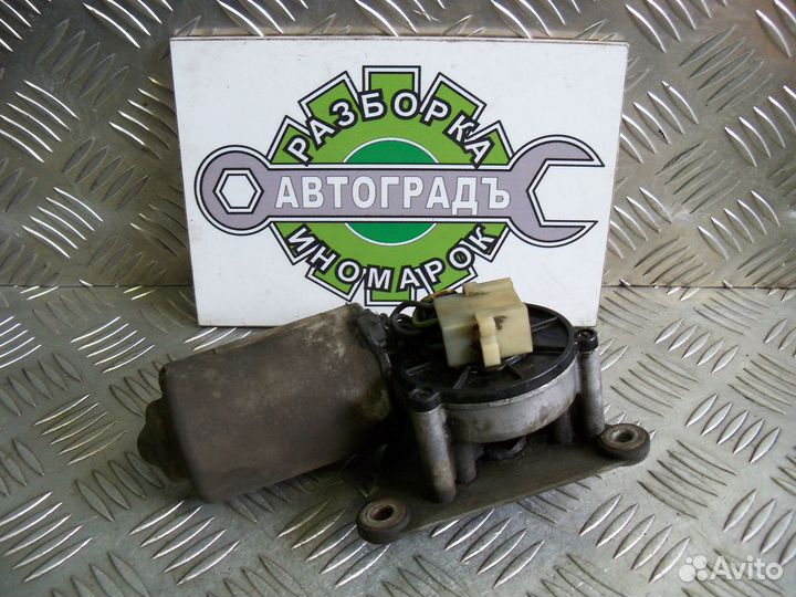 Моторчик дворников Nissan Patrol K160 / K260 1992г