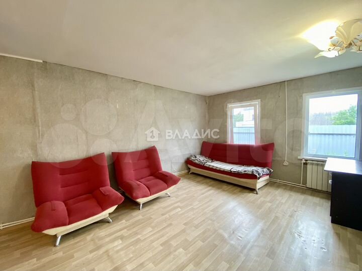 Дом 76 м² на участке 10 сот.