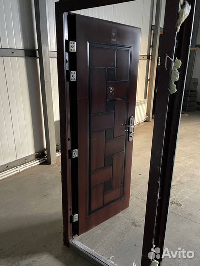 Дверь входная бу