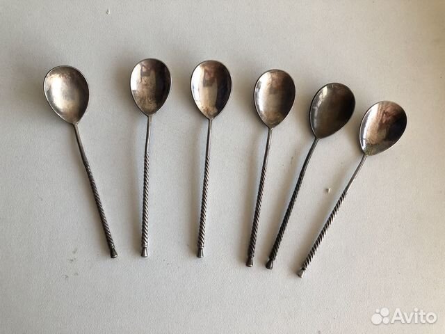 Набор винтажных чайных ложек с витой ручкой. СССР