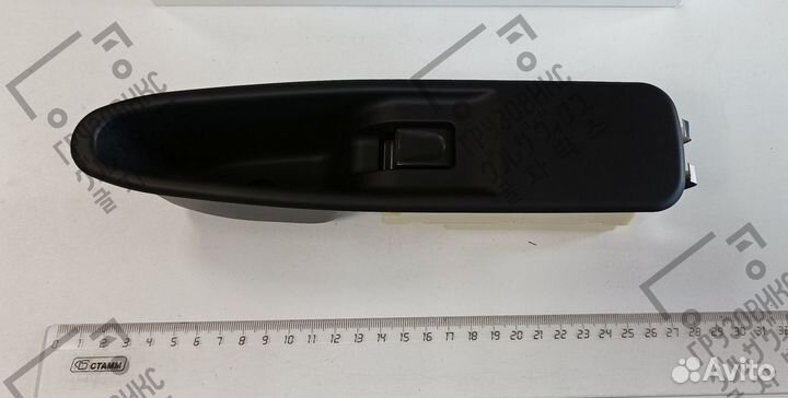 Кнопка стеклоподъемника L/R Forward 3 кнопки, Zevs