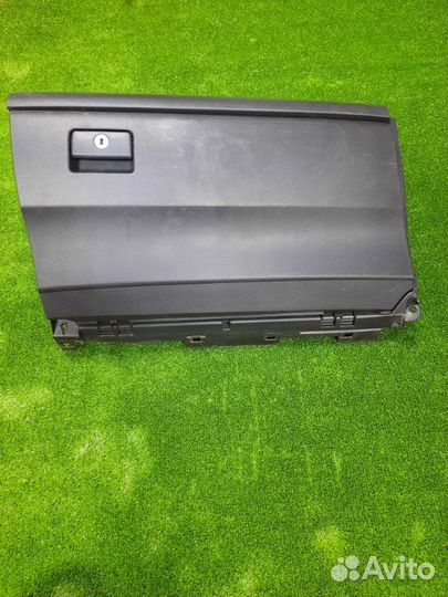 Бардачок Toyota Camry GSV40 2grfe 2009