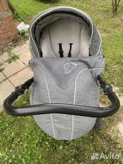 Коляска 3 в 1 Zippy Pia