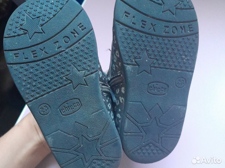 Ботинки для девочки 23