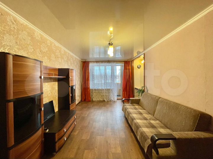 3-к. квартира, 60 м², 3/5 эт.