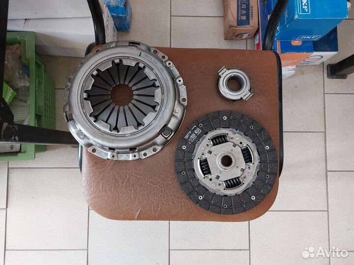 Ком-кт сцепления 212mm Toyota Auris 1.6 VVTi 07