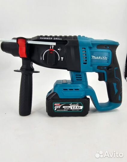 Перфоратор аккумуляторный Makita 36