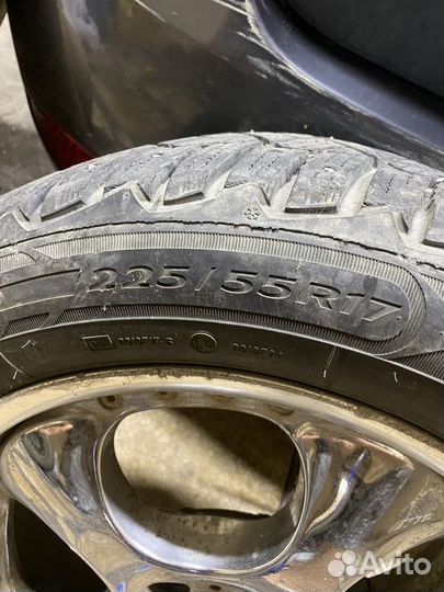 Dunlop D87M 225/55 R17