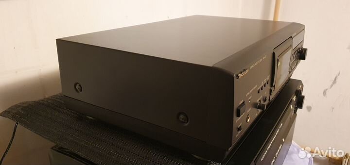 Technics RS-AZ 7