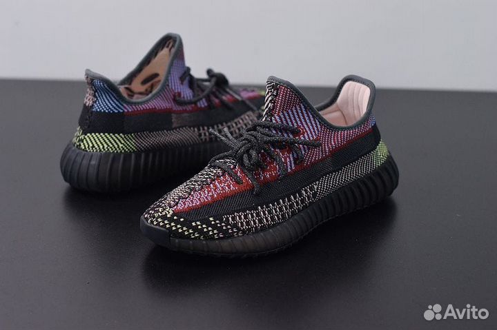 Кроссовки Adidas Yeezy Boost 350 V2 Yecheil