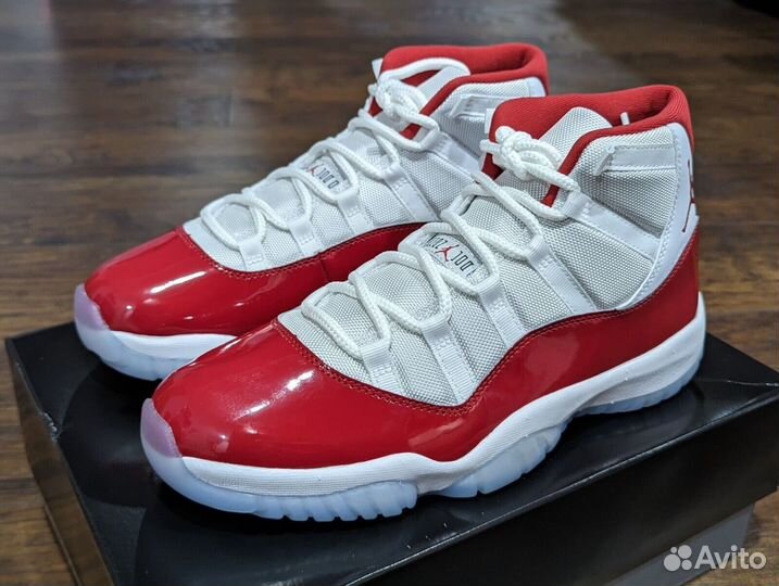 Air Jordan 11 Retro «Cherry (2022)»