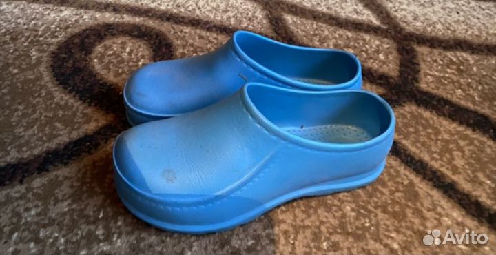 Резиновые галоши