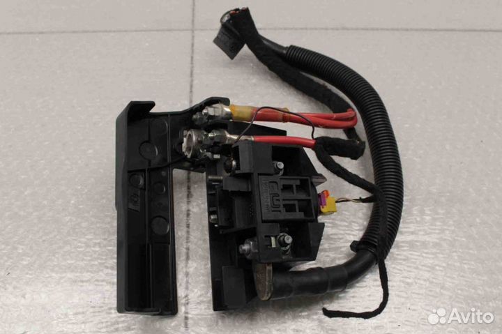 Клемма аккумулятора плюс Audi A6 C6 2007-2011